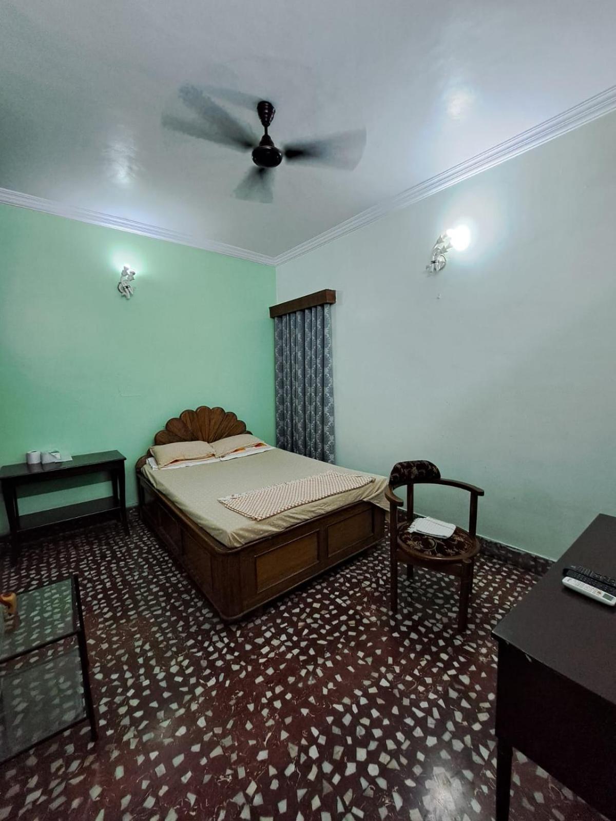 Chaps Le Guest House Patna  Exterior foto